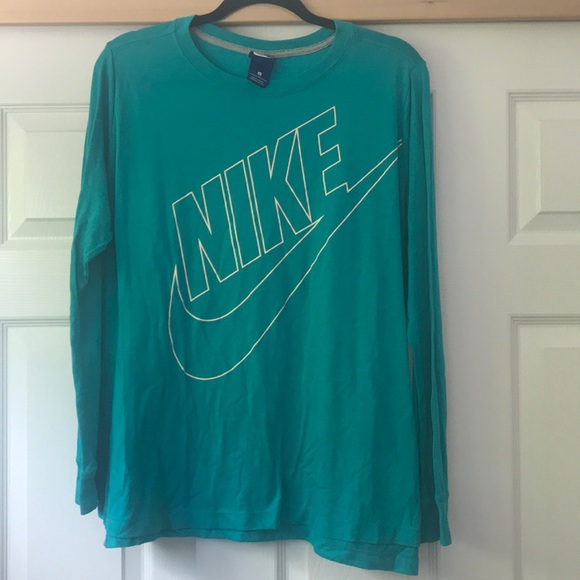 Nike Tops - Nike Long Sleeve